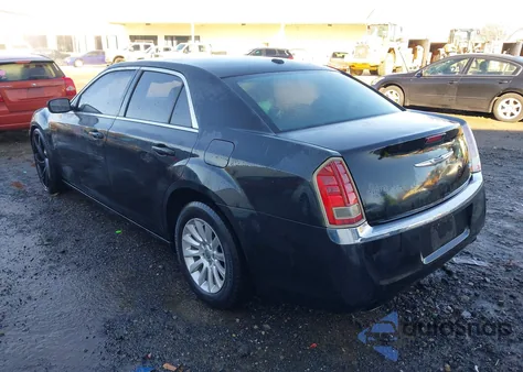 2013 Chrysler 300 from USA, damaged, VIN 2C3CCAAG2DH589239
